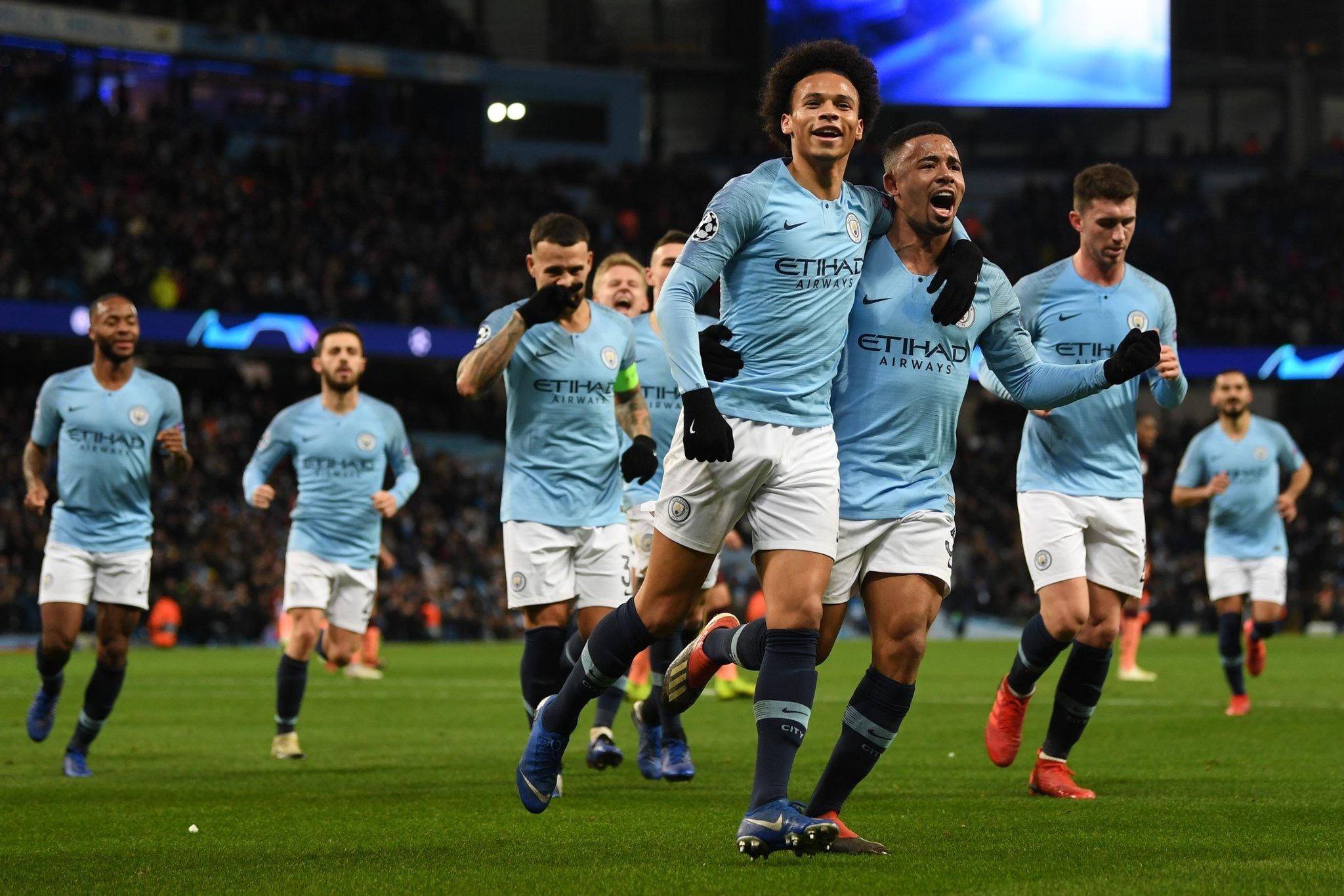 賽場上佔據 賽場上佔據